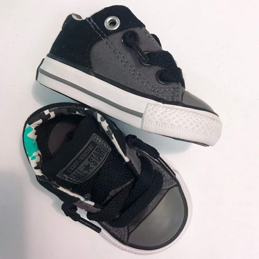 NWOT Infant Boy Camo Converse Low Top Sneakers